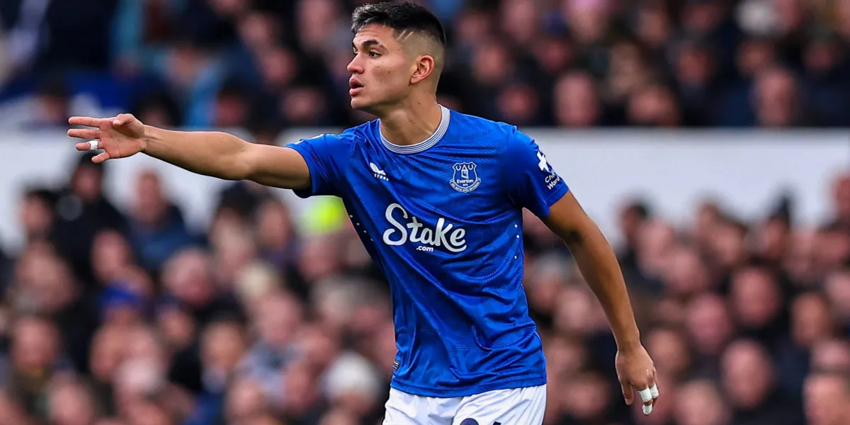 Peran-Strategis-Alcaraz-dalam-Skuad-Everton