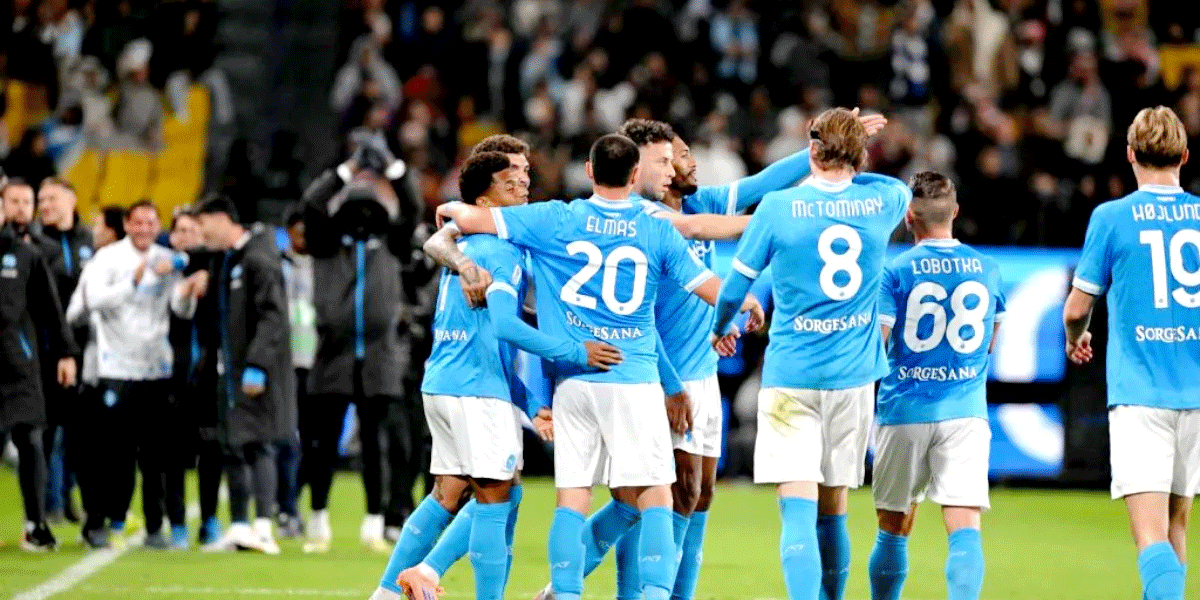 Napoli Tutup Tahun dengan Kemenangan Meyakinkan