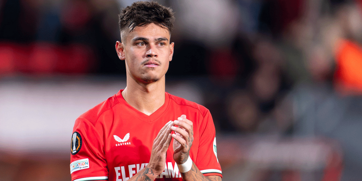 Masa Depan Mees Hilgers Menjadi Sorotan Banyak Klub Eropa