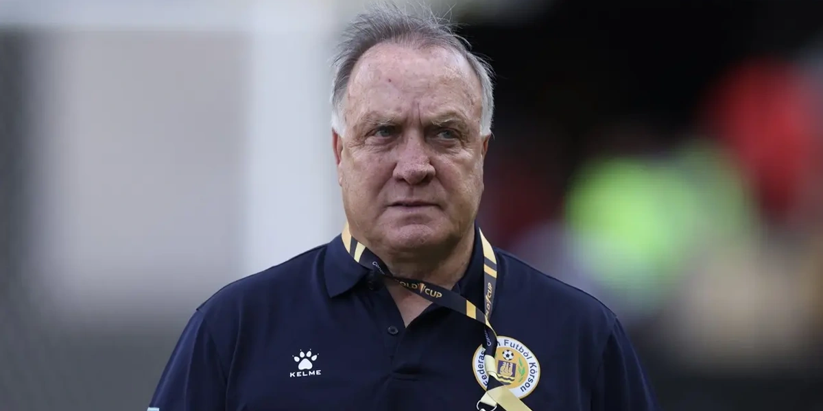 Dick Advocaat Mengundurkan Diri, Curacao Siap Sambut Pelatih Baru